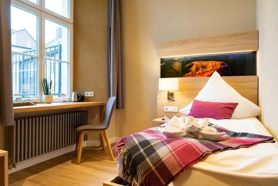 Zum Landsberger Hof Hotel Арнсберг Екстериор снимка